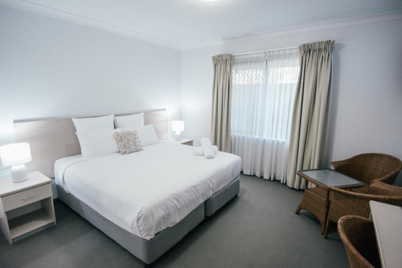 Motel Warners At The Bay Warners Bay Exterior foto